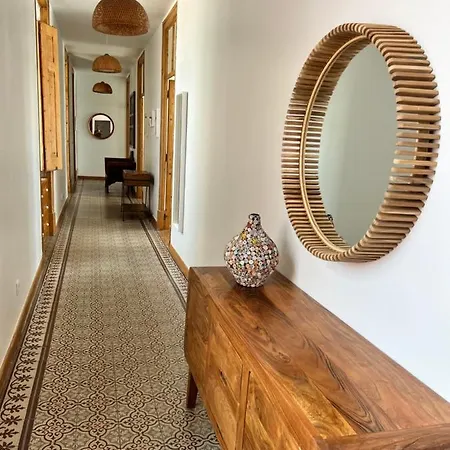 Lägenhet Marina Apts. Real